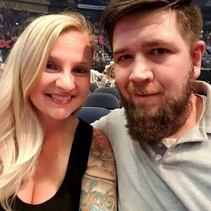 Meet your Posher, Dru